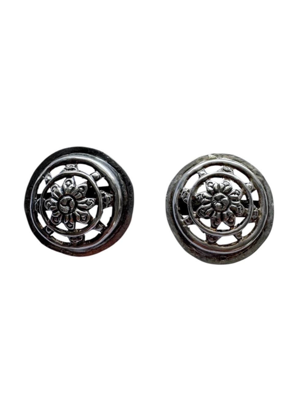 Vintage Floral Clip On Earrings Round Silver Tone Statement